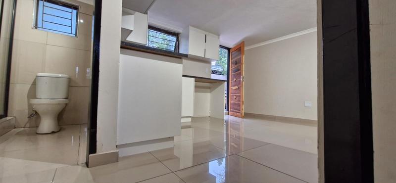 To Let 1 Bedroom Property for Rent in Eastleigh Gauteng