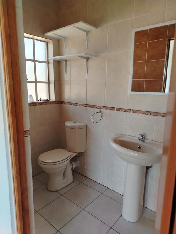 To Let 1 Bedroom Property for Rent in Kensington Gauteng