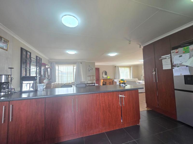 3 Bedroom Property for Sale in Van Dyk Park Gauteng