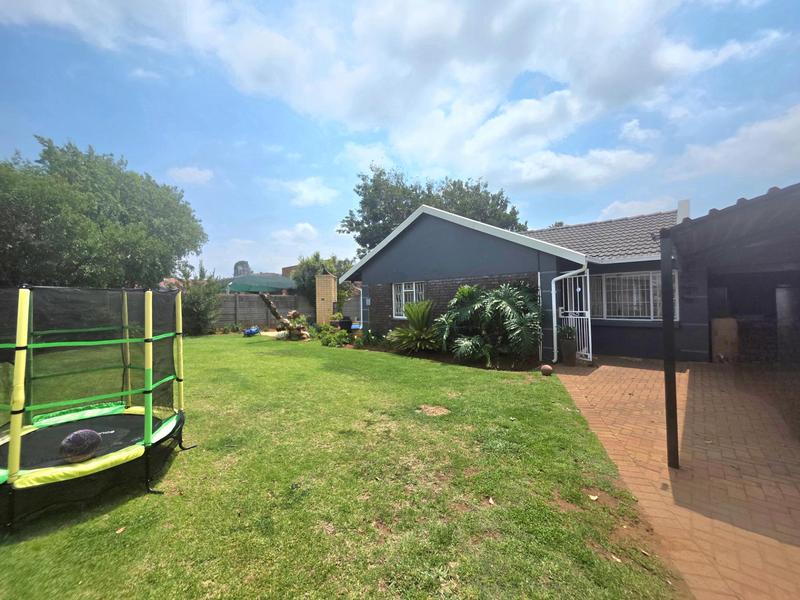3 Bedroom Property for Sale in Van Dyk Park Gauteng