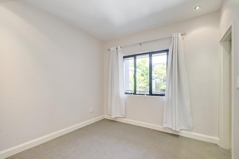 To Let 2 Bedroom Property for Rent in Bryanston Gauteng