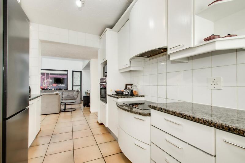 To Let 3 Bedroom Property for Rent in Dainfern Golf Estate Gauteng