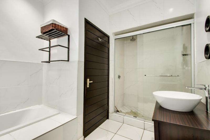 3 Bedroom Property for Sale in Dainfern Golf Estate Gauteng