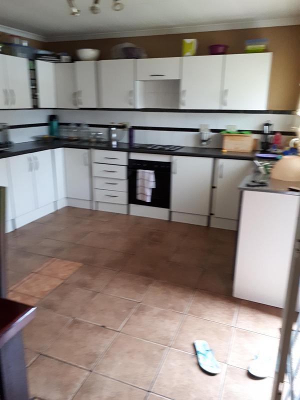 4 Bedroom Property for Sale in Heuweloord Gauteng