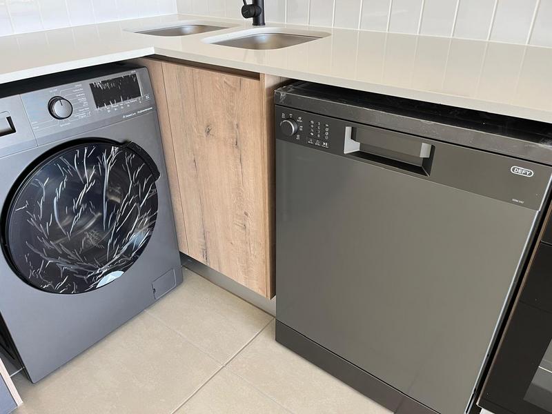 To Let 2 Bedroom Property for Rent in Linbro Park Gauteng