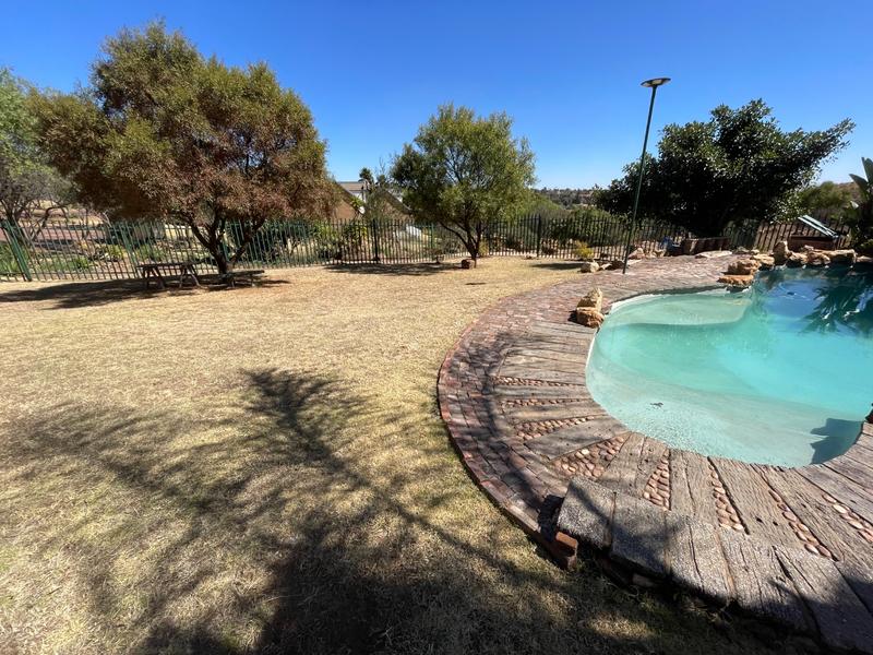 3 Bedroom Property for Sale in Noordheuwel Gauteng