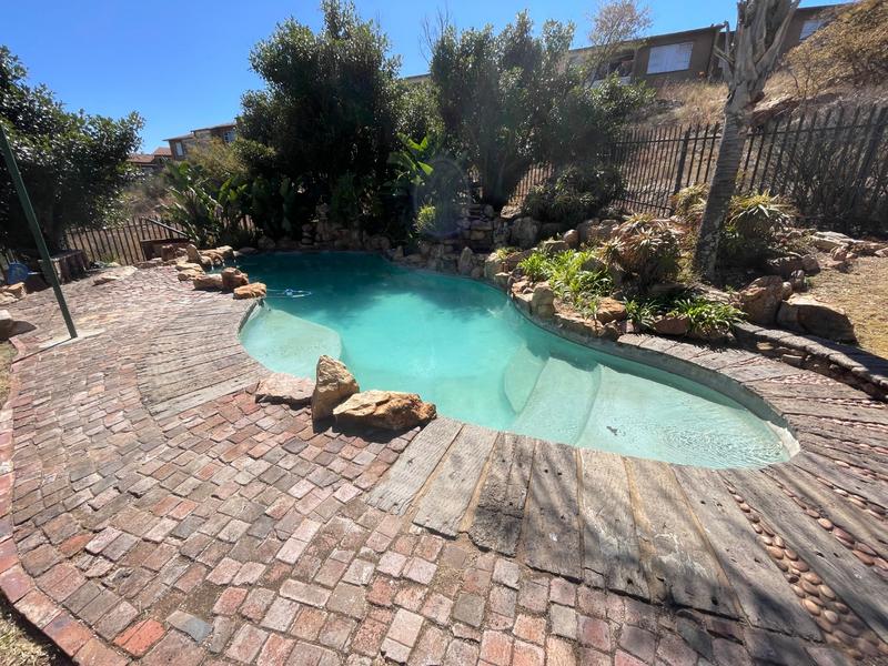 3 Bedroom Property for Sale in Noordheuwel Gauteng