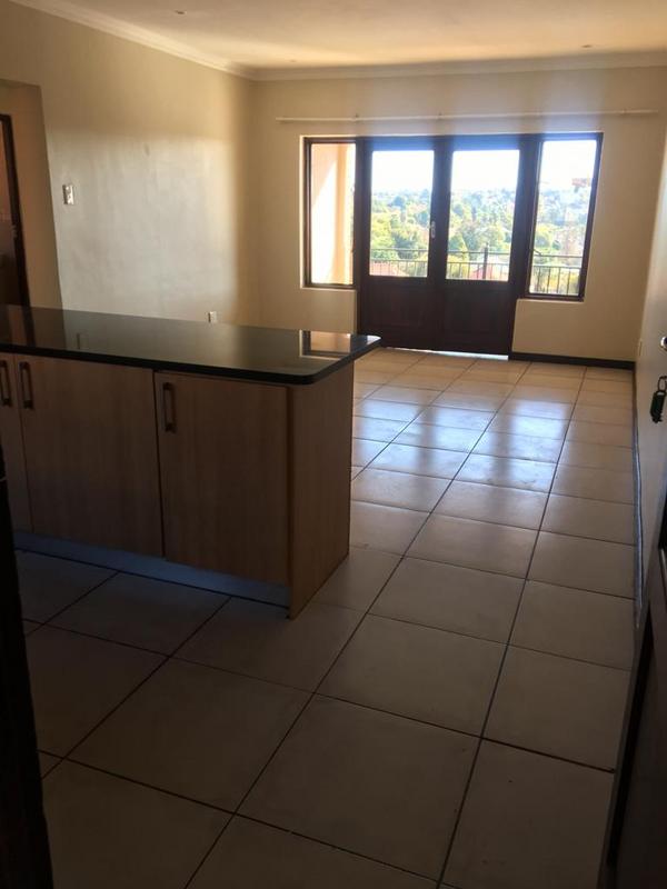 2 Bedroom Property for Sale in Wilro Park Gauteng
