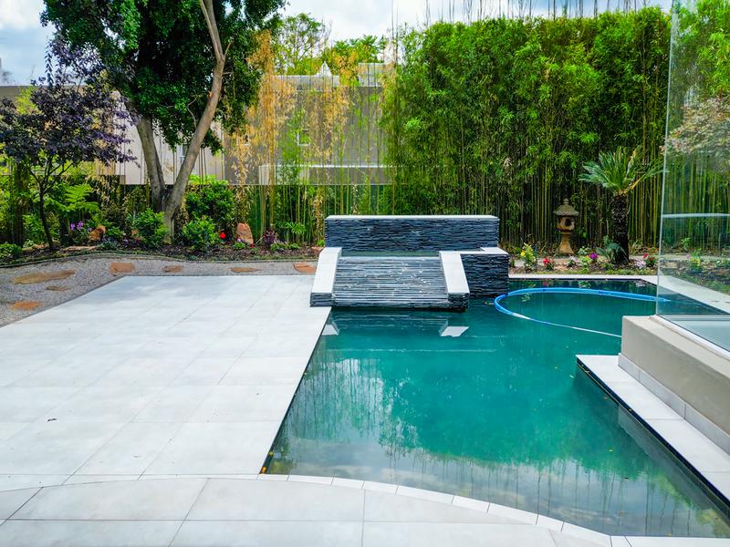 To Let 5 Bedroom Property for Rent in Sandhurst Gauteng