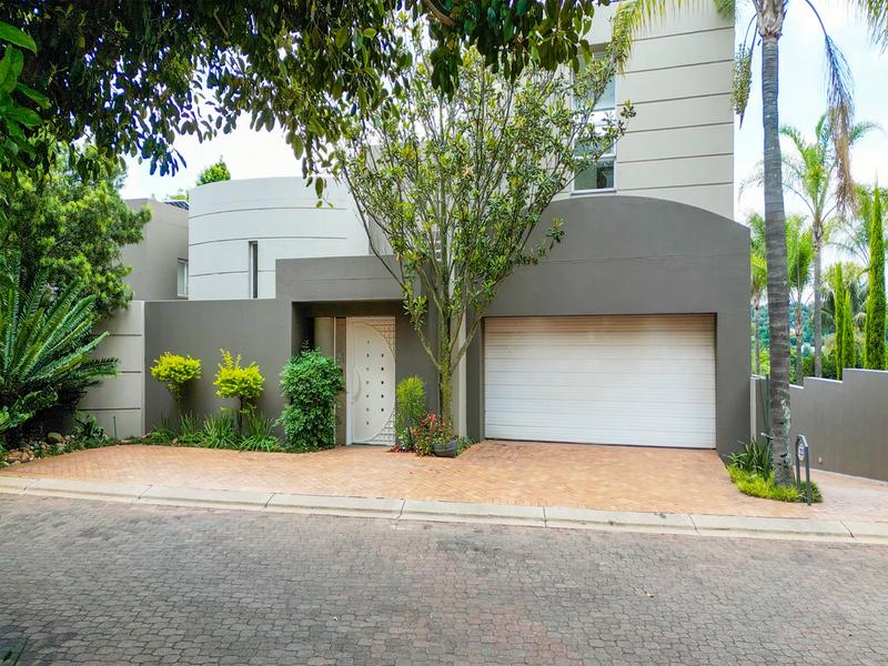 To Let 5 Bedroom Property for Rent in Sandhurst Gauteng