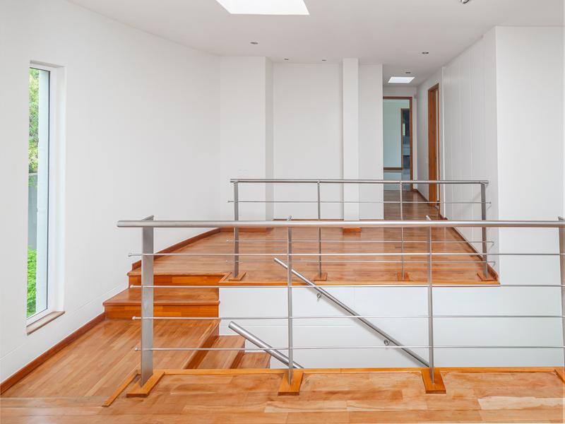 To Let 5 Bedroom Property for Rent in Sandhurst Gauteng