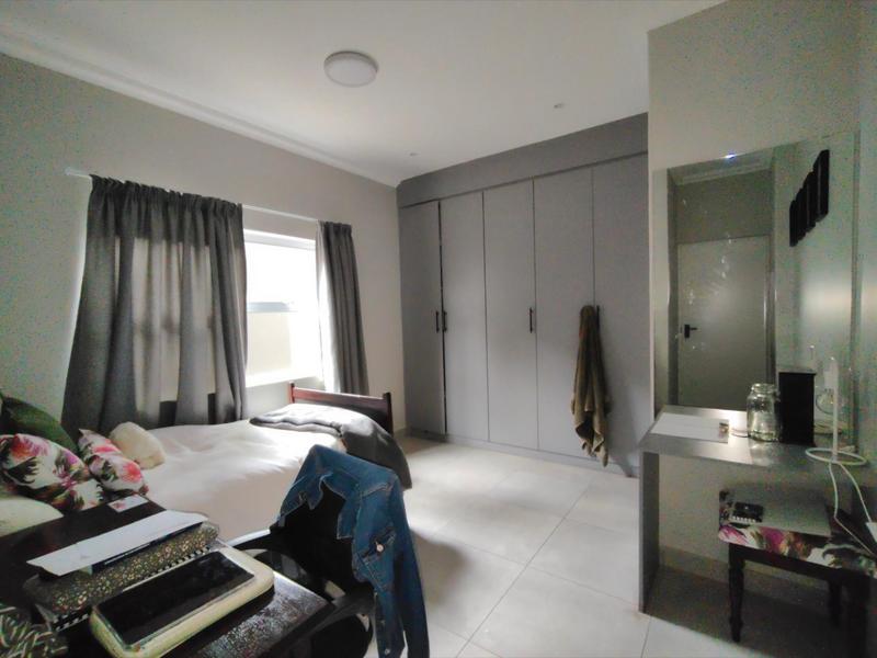 2 Bedroom Property for Sale in Brooklyn Gauteng