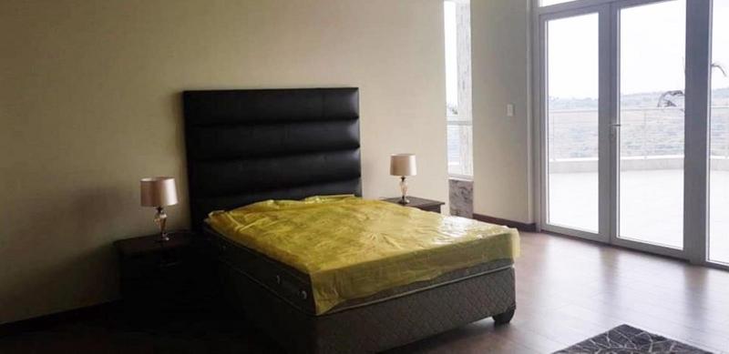 6 Bedroom Property for Sale in Waterkloof Ridge Gauteng