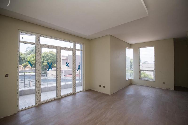 6 Bedroom Property for Sale in Waterkloof Ridge Gauteng