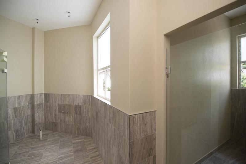 6 Bedroom Property for Sale in Waterkloof Ridge Gauteng