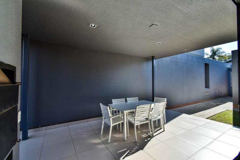 4 Bedroom Property for Sale in Waterkloof Ridge Gauteng