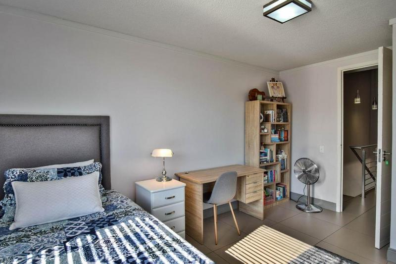 4 Bedroom Property for Sale in Waterkloof Ridge Gauteng