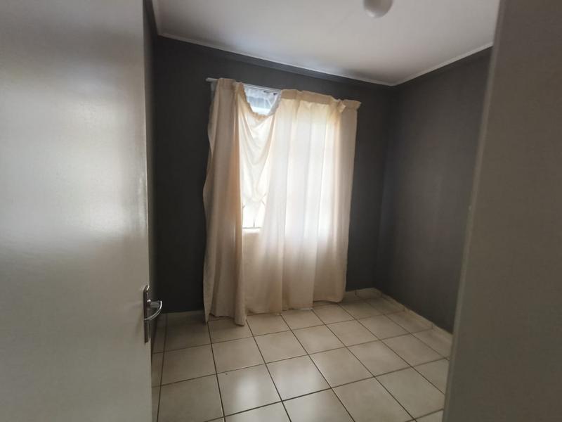 To Let 3 Bedroom Property for Rent in Pollak Park Gauteng