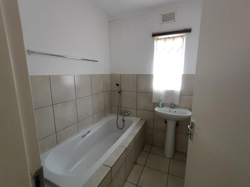 To Let 3 Bedroom Property for Rent in Pollak Park Gauteng