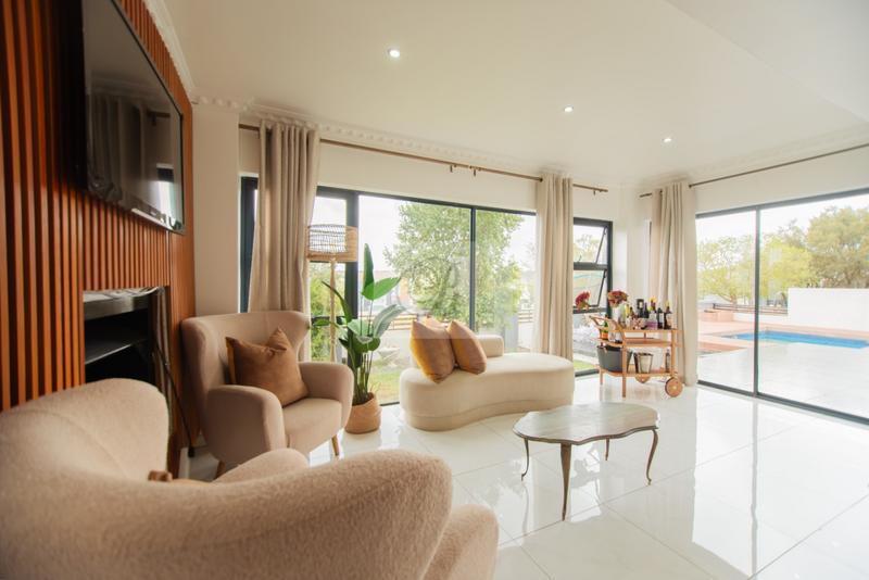 To Let 4 Bedroom Property for Rent in Copperleaf Estate Gauteng