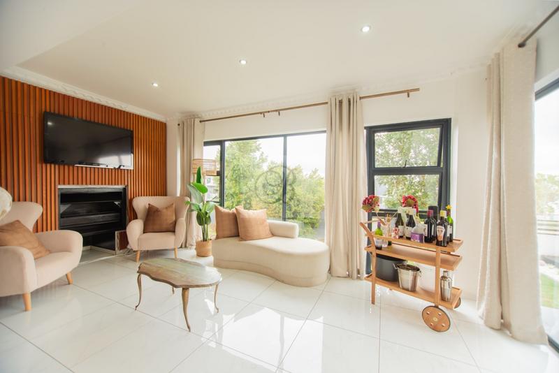 To Let 4 Bedroom Property for Rent in Copperleaf Estate Gauteng