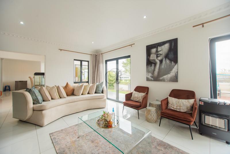 To Let 4 Bedroom Property for Rent in Copperleaf Estate Gauteng