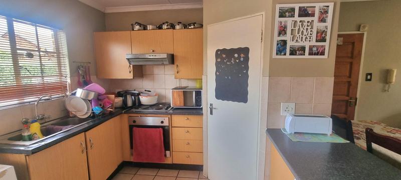 2 Bedroom Property for Sale in Amberfield Gauteng