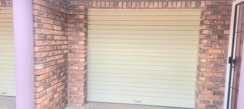 2 Bedroom Property for Sale in Amberfield Gauteng