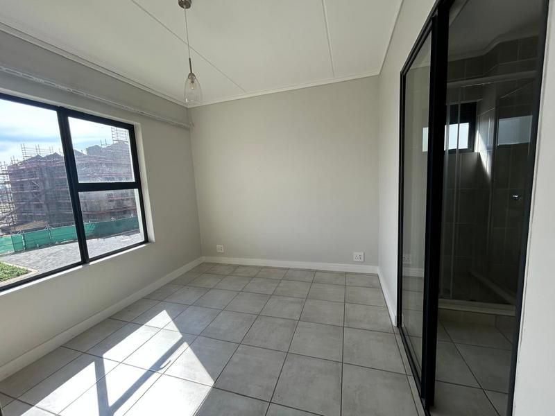 To Let 3 Bedroom Property for Rent in Silver Lakes Gauteng