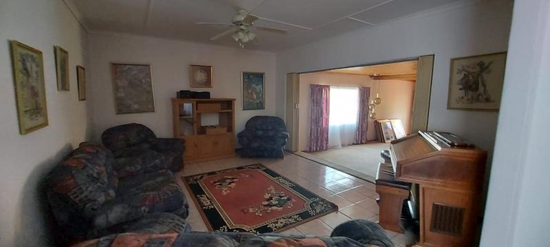 4 Bedroom Property for Sale in Greenhills Gauteng