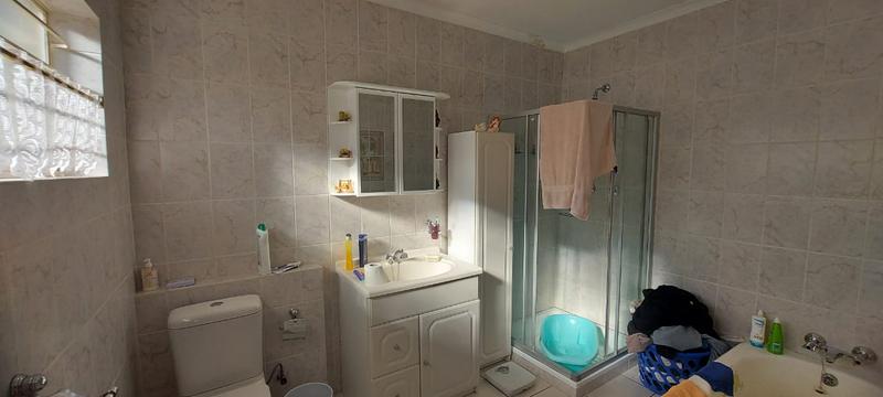 4 Bedroom Property for Sale in Greenhills Gauteng