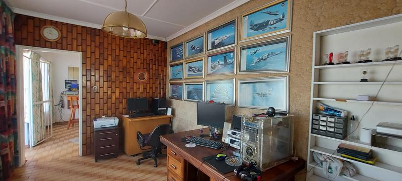 4 Bedroom Property for Sale in Greenhills Gauteng