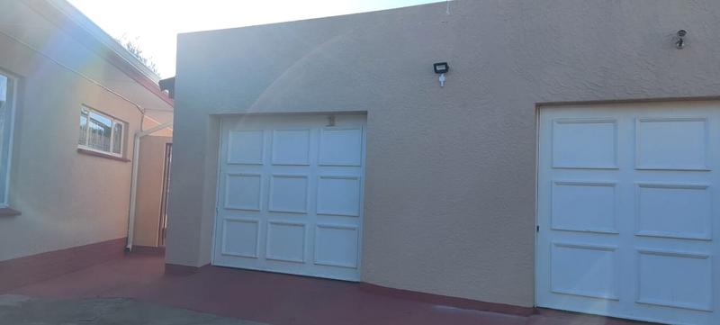 4 Bedroom Property for Sale in Greenhills Gauteng