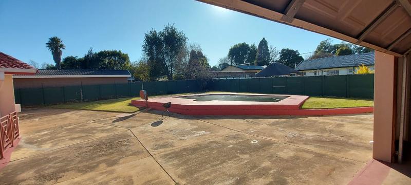 4 Bedroom Property for Sale in Greenhills Gauteng