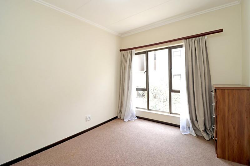 1 Bedroom Property for Sale in Fourways Gauteng