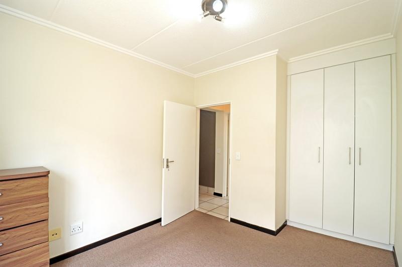 1 Bedroom Property for Sale in Fourways Gauteng