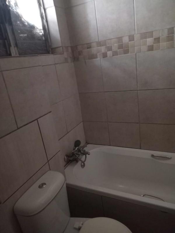 2 Bedroom Property for Sale in Pretoria Central Gauteng