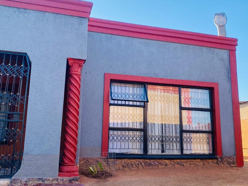 2 Bedroom Property for Sale in Winterveldt Gauteng