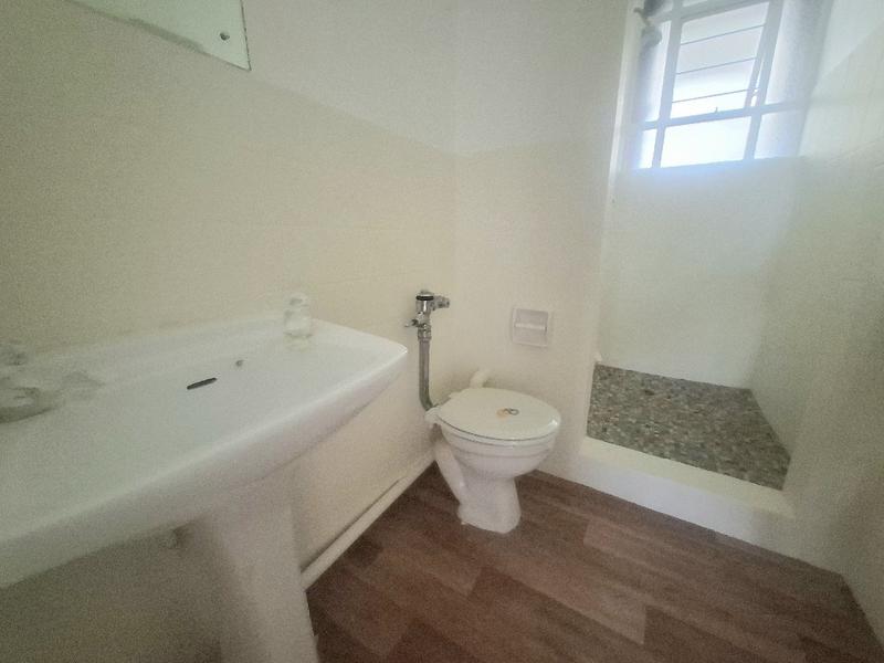 To Let 1 Bedroom Property for Rent in Sandown Gauteng