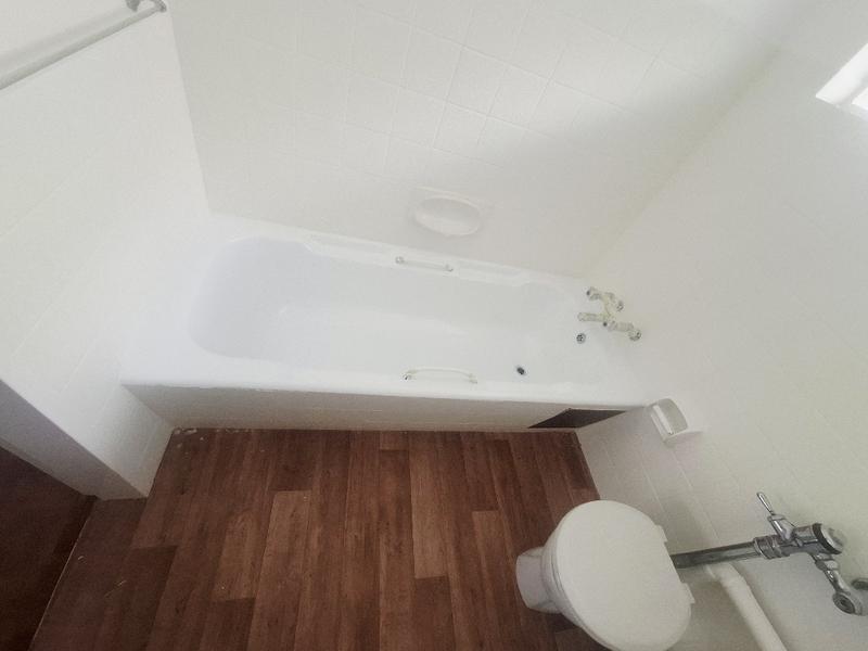 To Let 1 Bedroom Property for Rent in Sandown Gauteng