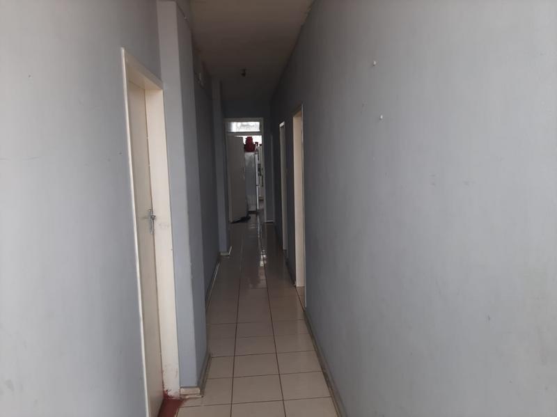 2 Bedroom Property for Sale in Yeoville Gauteng