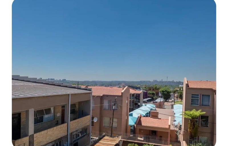 To Let 2 Bedroom Property for Rent in Lindhaven Gauteng