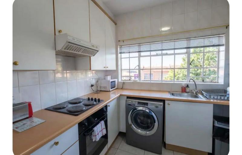 To Let 2 Bedroom Property for Rent in Lindhaven Gauteng