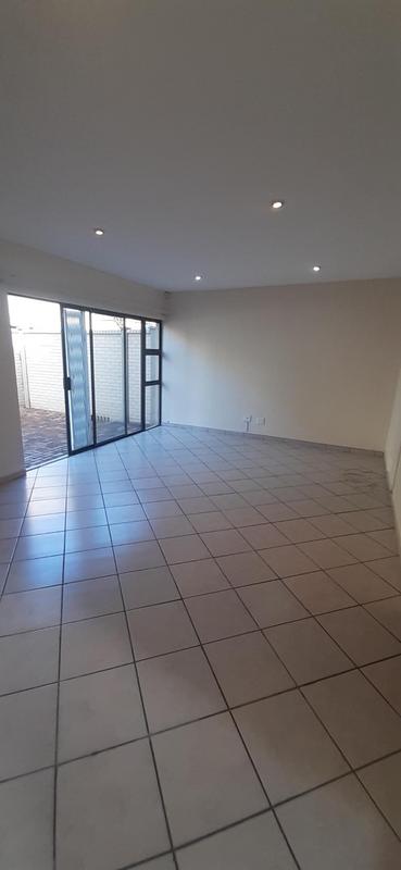 To Let 3 Bedroom Property for Rent in Mantevrede Gauteng