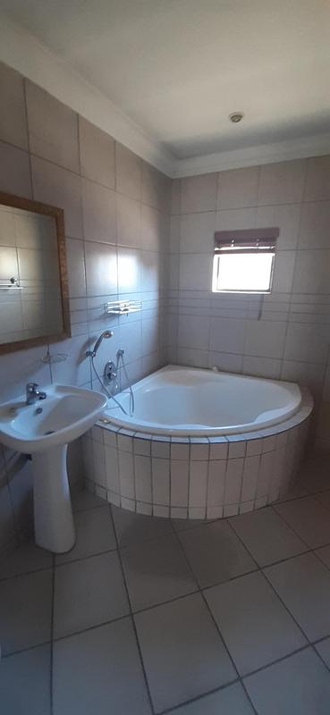 To Let 3 Bedroom Property for Rent in Mantevrede Gauteng