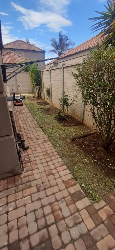 To Let 3 Bedroom Property for Rent in Mantevrede Gauteng
