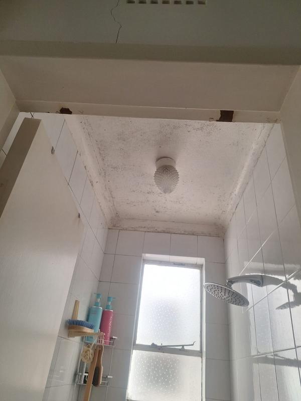 2 Bedroom Property for Sale in Linden Gauteng