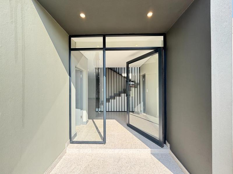 5 Bedroom Property for Sale in Fountainbrook Estate Gauteng