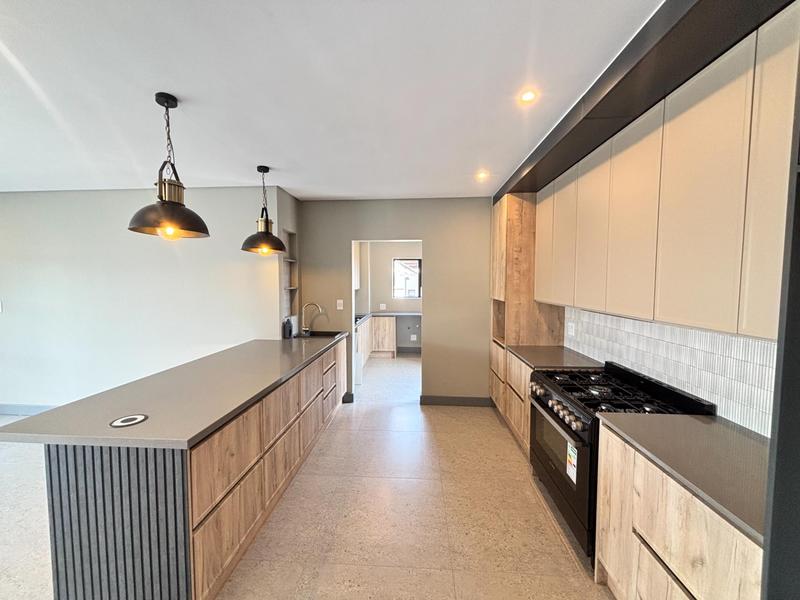 5 Bedroom Property for Sale in Fountainbrook Estate Gauteng