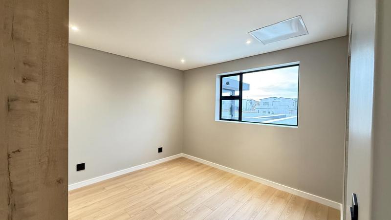 4 Bedroom Property for Sale in Fountainbrook Estate Gauteng